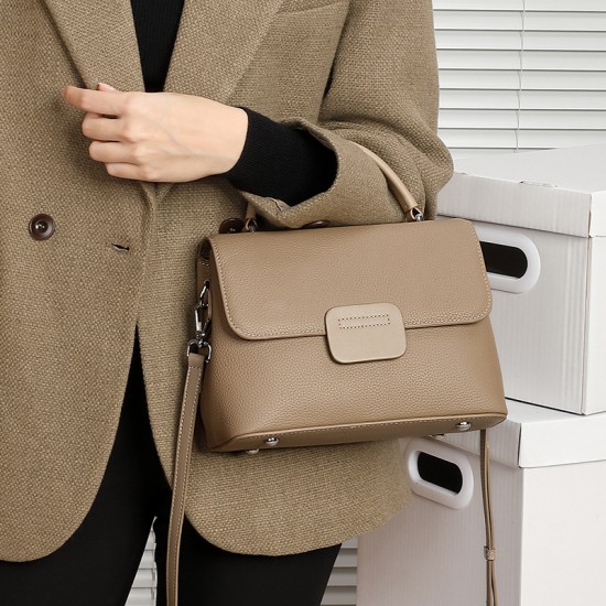 Vegetable-tanned top-grain cowhide, antique-style, fashionable commuter, light luxury handbag, simple, high-end, versatile shoulder bag Vegetable-tanned top-grain cowhide, antique-style, fashionable commuter, light luxury handbag, simple, high-end, versatile shoulder bag