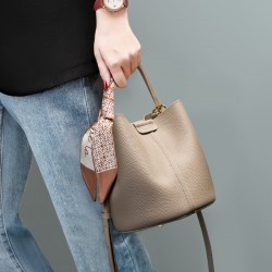 2025 new top-grain cowhide bags, women's crossbody bags, niche summer premium leather bucket bags