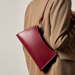 2025 French-style underarm bag, baguette bag, shoulder bag for women, 2022 new light luxury premium leather women's bag
