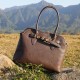 Top-Grain Cowhide Leather Commuter Bag, a High-End Underarm Handbag Top-Grain Cowhide Leather Commuter Bag, a High-End Underarm Handbag