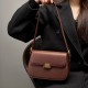 High-end niche design, underarm genuine leather bag, 2025 spring/summer fashionable tofu bag, shoulder crossbody bag High-end niche design, underarm genuine leather bag, 2025 spring/summer fashionable tofu bag, shoulder crossbody bag