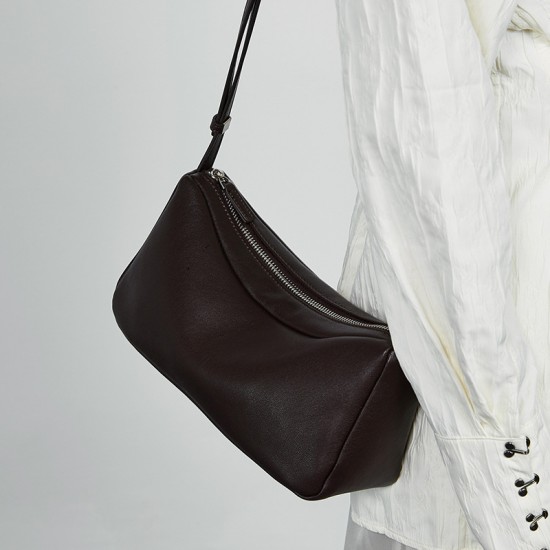 2025 new genuine leather bucket bag, vintage women's bag, Guangzhou manufacturer wholesale, foreign trade women's large Crossbody Bags
