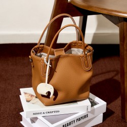2025 summer new stylish genuine leather bucket bag, niche top-grain cowhide retro shoulder and crossbody handbag
