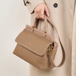 2025 new style top-grain cowhide bags for women, genuine leather messenger bags, large-capacity commuter briefcases