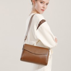 Women's bags, 2025 new spring and summer versatile, high-end, large-capacity genuine leather women's crossbody bag, single-shoulder pillow bag