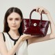 Top-Grain Cowhide Leather Women's Bag, 2025 New Chain Commuter Single-Shoulder Genuine Leather Phone Bag, High-End Underarm Bag Top-Grain Cowhide Leather Women's Bag, 2025 New Chain Commuter Single-Shoulder Genuine Leather Phone Bag, High-End Underarm Bag