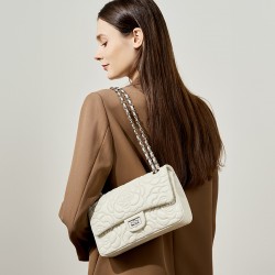 Cherry-style camellia, top-grain goatskin, genuine leather diamond-patterned shoulder bag, stylish chain bag, shoulder bag, crossbody bag