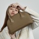 Nice, niche, bowling bags for women, 2025 summer new women's bags, simple single-shoulder bags for casual commuting, crossbody bags. Nice, niche, bowling bags for women, 2025 summer new women's bags, simple single-shoulder bags for casual commuting, crossbody bags.