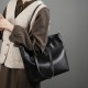 2025 Spring/Summer New Style Women's Handbags, Fashionable Large-Capacity Simple Cowhide Single-Shoulder Handbags 2025 Spring/Summer New Style Women's Handbags, Fashionable Large-Capacity Simple Cowhide Single-Shoulder Handbags