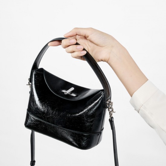 2025 spring new style top-grain cowhide bucket bag, light luxury niche high-end genuine leather women's bag Manufacturer Wholesale
