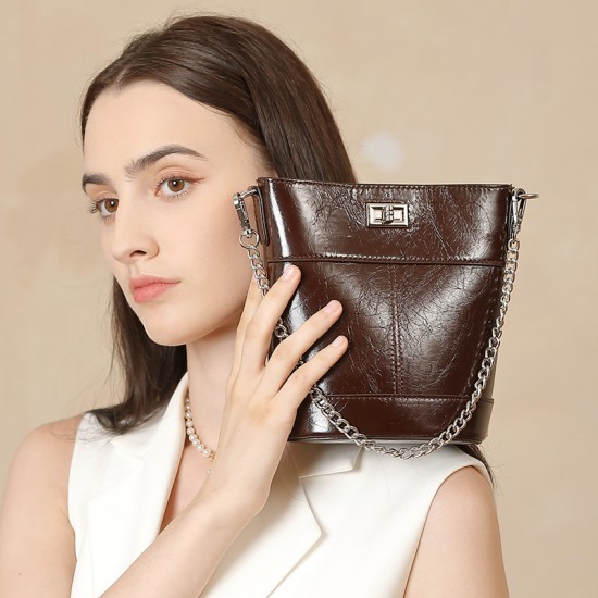 Waxed top-grain cowhide fashionable small luxury bag, 2025 new style, simple cell phone and coin bucket bag Waxed top-grain cowhide fashionable small luxury bag, 2025 new style, simple cell phone and coin bucket bag