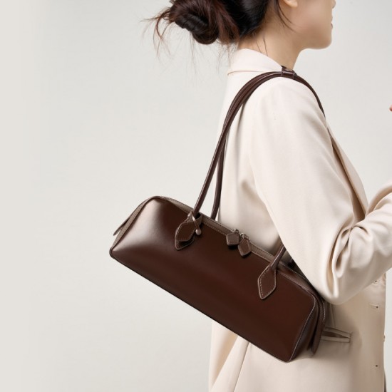 2025 new models, Korean women's bags. Niche design, large-capacity cowhide underarm shoulder bag, long red baguette bag for women 2025 new models, Korean women's bags. Niche design, large-capacity cowhide underarm shoulder bag, long red baguette bag for women