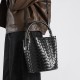 Luxury women's bag, 2025 new style genuine leather handbag, versatile woven bucket shoulder crossbody bag Luxury women's bag, 2025 new style genuine leather handbag, versatile woven bucket shoulder crossbody bag
