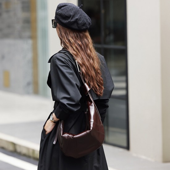 2025 New Large Croissant Bag, Genuine Leather Versatile Women's Commuter Shoulder Bag, Large Capacity Crossbody Bag