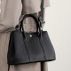 2025 new style genuine leather women's bags, single-shoulder crossbody tote bags, versatile garden bags, large handbags, shopping bags, bucket bags 2025 new style genuine leather women's bags, single-shoulder crossbody tote bags, versatile garden bags, large handbags, shopping bags, bucket bags