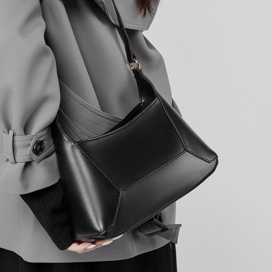 2025 spring and summer new style, fashionable underarm bag, versatile genuine leather, niche, simple crossbody bag, commuter shoulder bag