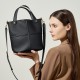 24 Early Autumn niche, versatile, new top-grain cowhide commuter large-capacity bucket bag, elegant shoulder bag, crossbody bag 24 Early Autumn niche, versatile, new top-grain cowhide commuter large-capacity bucket bag, elegant shoulder bag, crossbody bag