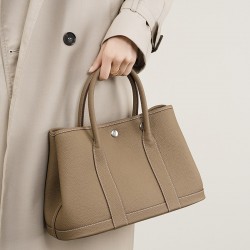 2025 new style genuine leather women's bags, single-shoulder crossbody tote bags, versatile garden bags, large handbags, shopping bags, bucket bags