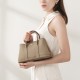 2025 new genuine leather women's bags, shell chain bag, textured flap crossbody bag, large capacity, versatile commuter shoulder bag.