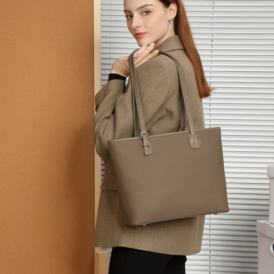 Large Capacity Genuine Leather Tote Bag, 2025 Spring/Summer New Style, High-End Niche Shoulder Bag, Fashionable and Versatile Bucket Bag