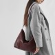 2025 new cowhide women's shoulder bag, large capacity, Hobo spring and summer versatile genuine leather large bag.