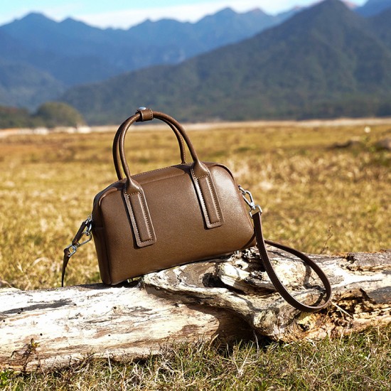 2025 Spring/Summer new genuine leather women's bags, retro crossbody bags, commuter handbags, niche, high-quality shoulder bags 2025 Spring/Summer new genuine leather women's bags, retro crossbody bags, commuter handbags, niche, high-quality shoulder bags