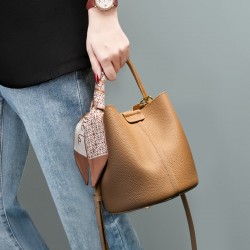 2025 new top-grain cowhide bags, women's crossbody bags, niche summer premium leather bucket bags