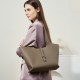2025 early autumn new first-grain cowhide wind chime tote bag, large-capacity commuting handbag, genuine leather women's bag.