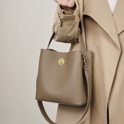 Women's bags, 2025 spring and summer new style genuine leather women's bucket bag, shoulder and crossbody bag, large capacity handbag