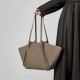 First-Grain Cowhide Leather Large Capacity Genuine leather women's tote bag, fashionable bat bag, versatile commuter bag, winged handbag First-Grain Cowhide Leather Large Capacity Genuine leather women's tote bag, fashionable bat bag, versatile commuter bag, winged handbag