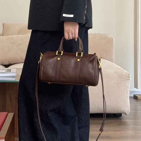 Retro Genuine Leather Maillard Handbag, Cross-border Women's Bag, Light Luxury, Stylish Boston Bag, Vegetable Tanned Cowhide Crossbody Bag Retro Genuine Leather Maillard Handbag, Cross-border Women's Bag, Light Luxury, Stylish Boston Bag, Vegetable Tanned Cowhide Crossbody Bag