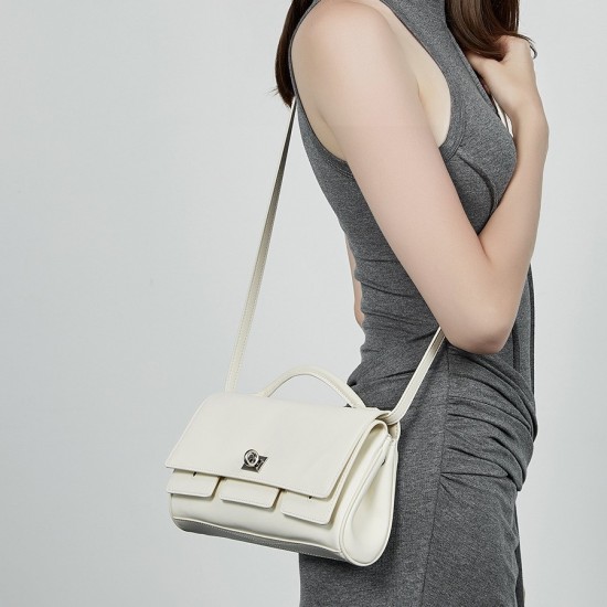 Korean niche solid color shoulder bag for women, 2025 new style, fashionable and stylish crossbody bag, simple design handbag