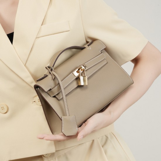 Spring and summer genuine leather Kelly bags, palm print mini, genuine leather chain bags, mini shoulder bags. Spring and summer genuine leather Kelly bags, palm print mini, genuine leather chain bags, mini shoulder bags.