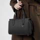 Cross-border wholesale light luxury bags, 2025 new French-style crossbody bags, small square bags, genuine leather handbags for women, commuter bags Cross-border wholesale light luxury bags, 2025 new French-style crossbody bags, small square bags, genuine leather handbags for women, commuter bags