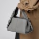 Women's vintage classic, cross-border trade manufacturer, top-grain cowhide, niche, fashionable women's bags. Bags Women's vintage classic, cross-border trade manufacturer, top-grain cowhide, niche, fashionable women's bags. Bags