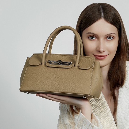 2025 New Style Chanel-Style Genuine Leather Single Shoulder Bag, a High-End Thick Chain Hobo Underarm Bag, a Diamond-Quartz Chain Bag 2025 New Style Chanel-Style Genuine Leather Single Shoulder Bag, a High-End Thick Chain Hobo Underarm Bag, a Diamond-Quartz Chain Bag