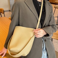 Yan mobile phone bag, women's 2025 new summer genuine leather women's bag, versatile, lightweight, mini, high-end