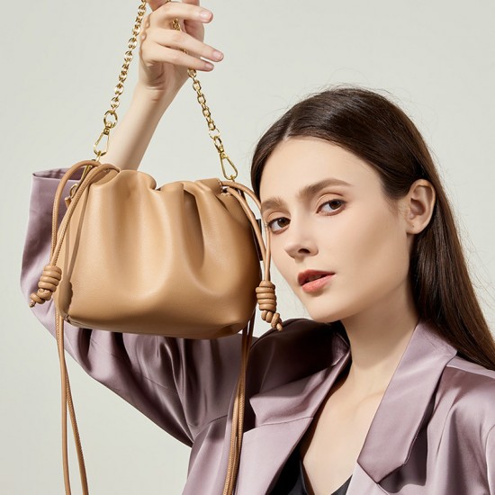 2025 Korean-style new genuine leather cloud bag, cowhide chain bag, lucky bag, small bucket bag, versatile cowhide bag