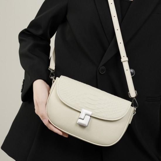 2025 summer new genuine leather bags. Women's versatile shoulder bag, elegant crocodile-print crossbody bag, large-capacity small square bag