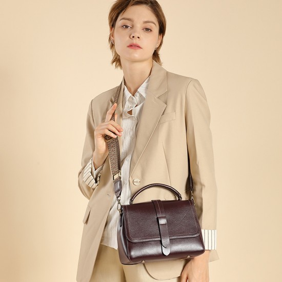 2025 winter new, trendy, best-selling, top-grain cowhide, vegetable-tanned leather handbag, single-shoulder, crossbody, large-capacity, 100-pound. Matching