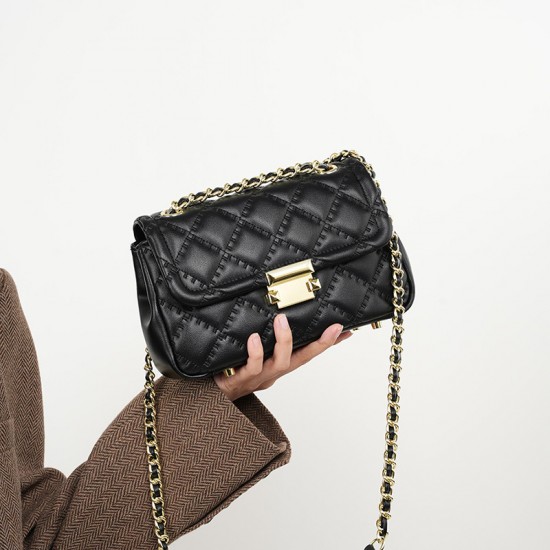 Special offer on new 2025 women's bags, single-shoulder/crossbody, popular genuine leather women's underarm bag, Chanel-style chain. Special offer on new 2025 women's bags, single-shoulder/crossbody, popular genuine leather women's underarm bag, Chanel-style chain.