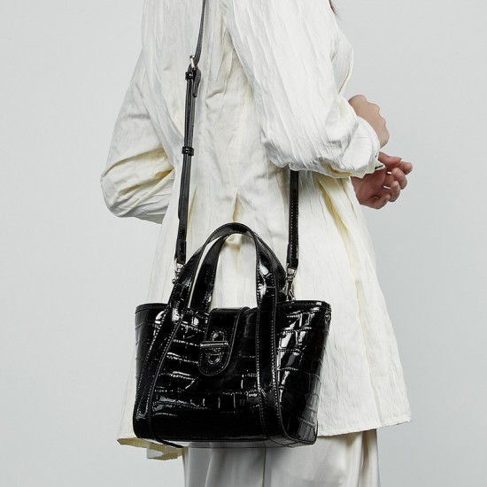 2025 New Genuine Leather Women's Crossbody Bag, Crocodile-Pattern Light Luxury Niche High-End Basket Tote Bag
