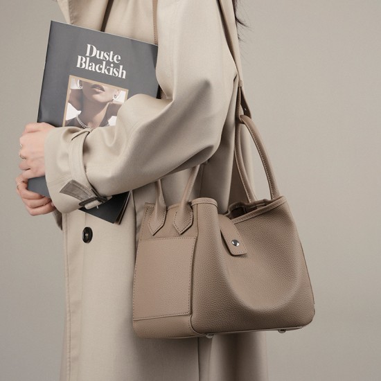 Top-Grain Cowhide 202 5 niche designs: genuine leather basket bags for women, elegant soft leather bucket bags for commuting.