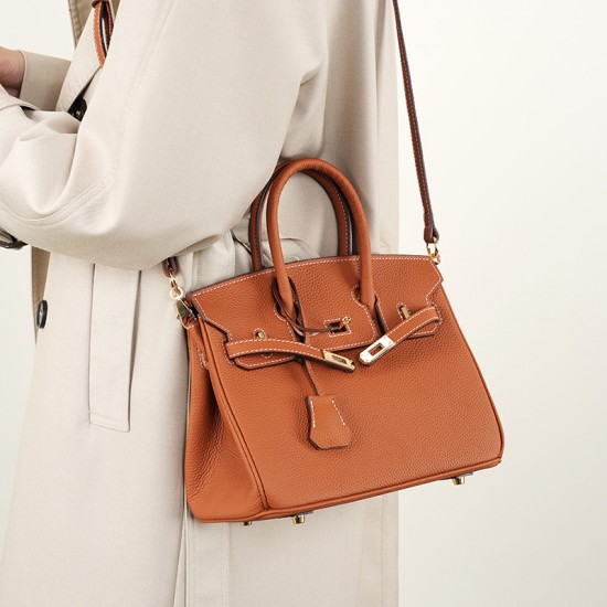 Genuine Leather Women's Bag, a Spring/Summer 2025 Large-Capacity Underarm Shoulder Bag, a Niche Retro, Versatile Handbag