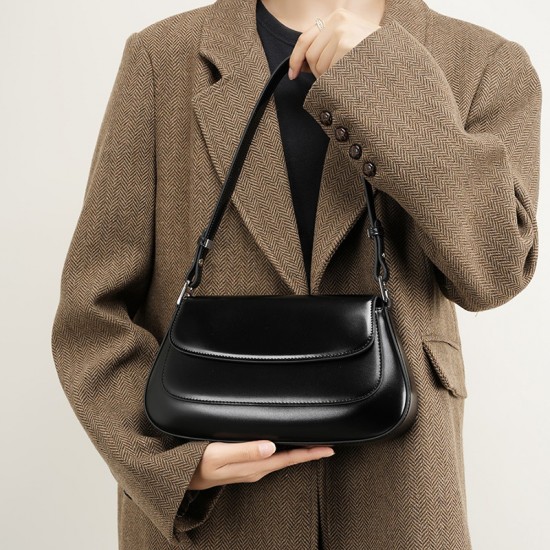 2025 Spring/Summer New Fashion Women's Bags, Genuine Leather Crossbody Bags, Luxury, Fashionable, Versatile Single-Shoulder Underarm Saddle Bag 2025 Spring/Summer New Fashion Women's Bags, Genuine Leather Crossbody Bags, Luxury, Fashionable, Versatile Single-Shoulder Underarm Saddle Bag