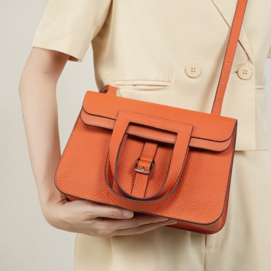 TC Halzan 25 top-grain cowhide leather bag, luxury commuter briefcase, handbag, crossbody, handbag. TC Halzan 25 top-grain cowhide leather bag, luxury commuter briefcase, handbag, crossbody, handbag.
