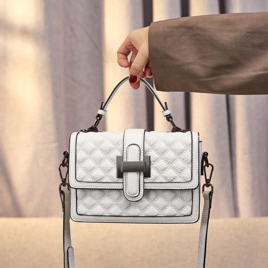2025 new style women's bag, fashionable genuine leather box bag, light luxury crossbody bag, small handbag 2025 new style women's bag, fashionable genuine leather box bag, light luxury crossbody bag, small handbag